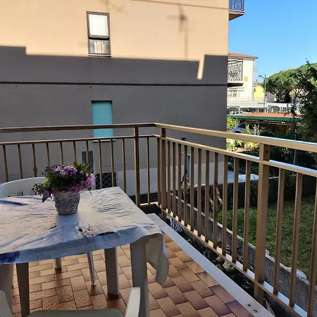 Comfy Family Flat Near The - Beahost Apartment *